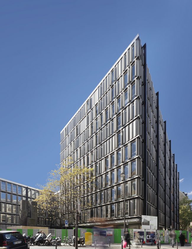 maison-de-l-homme_light