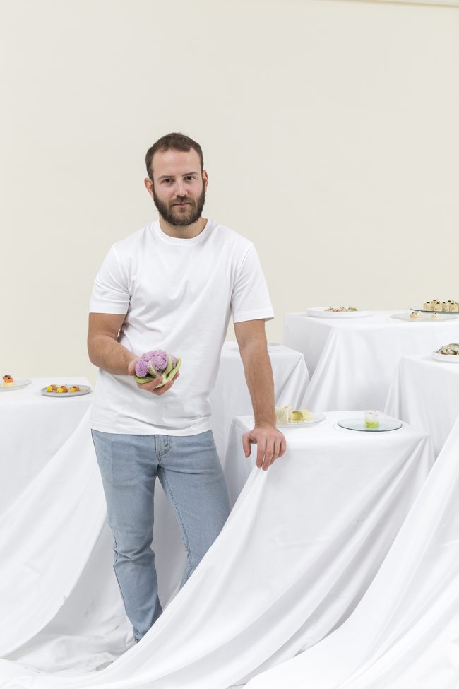 nmp2021_cllab3_0058_LIGHT