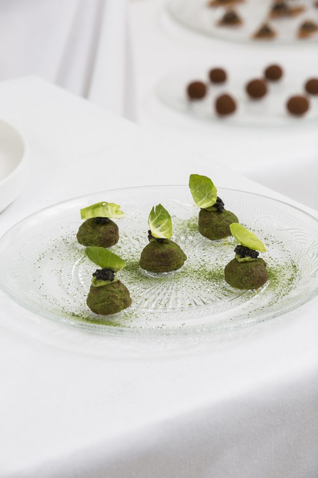 nmp2021_collab2_portraits_0007_LIGHT